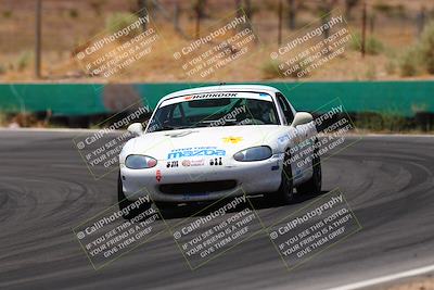 media/May-31-2025-CalClub SCCA (Sat) [[2c1a04e1ee]]/Qualifying/Group 5/Turn 4/